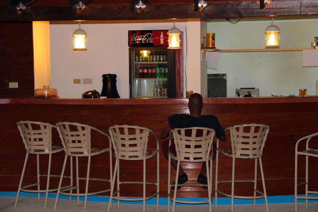 Castle Comfort Lodge Roseau Luaran gambar